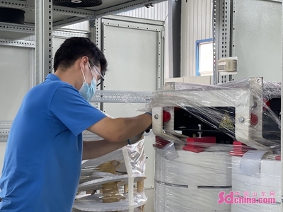 走進(jìn)濰坊制造業(yè)丨高密 更高水平壯大產(chǎn)業(yè)集群，不斷提升制造業(yè)核心競爭力——以勞動防護(hù)用品產(chǎn)業(yè)為例